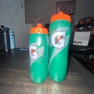 4-Pack Green Gatorade Squirt Bottles – 32oz & Mini Bottle